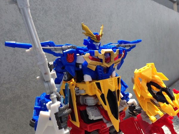 Tokyo Toy Show   Transformers Go! Autobot Samurai Team Out Of Box Images Show Combiner Toys  (14 of 23)
